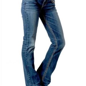 🌟Silver Jeans🌟 Women's Boot Cut Jeans in Blue. Size 33" Waist